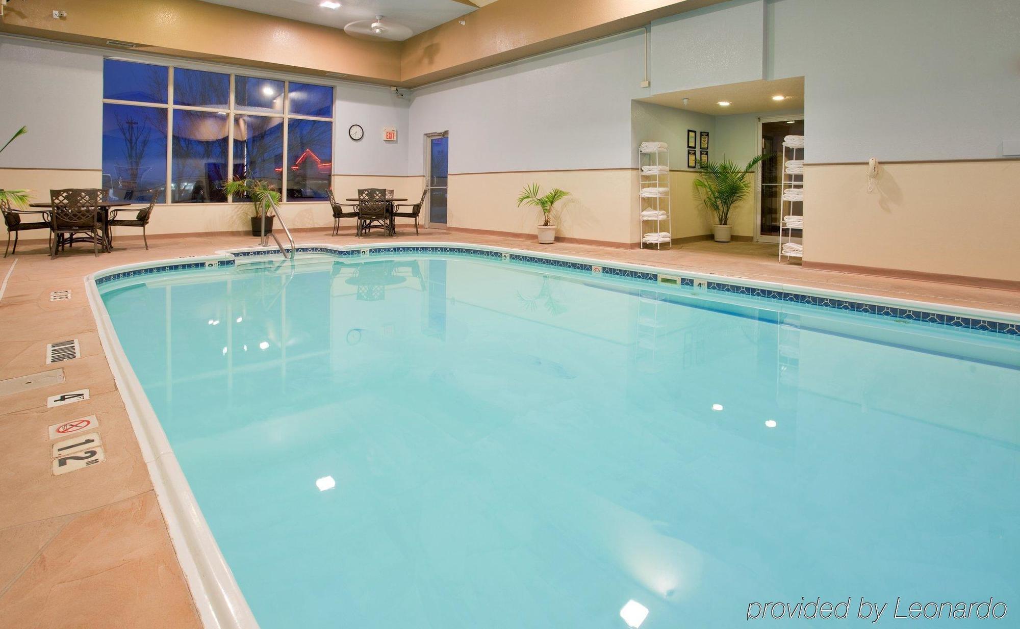Seasons Inn & Suites Highland Fasilitas foto
